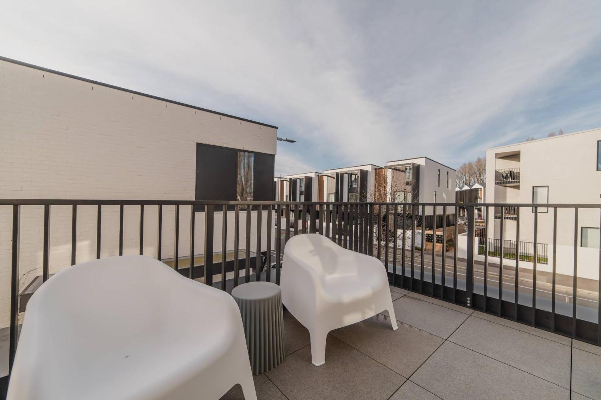 הוילה כרייסטצ'רץ' Chic And Contemporary Living At Cambridge Terrace מראה חיצוני תמונה