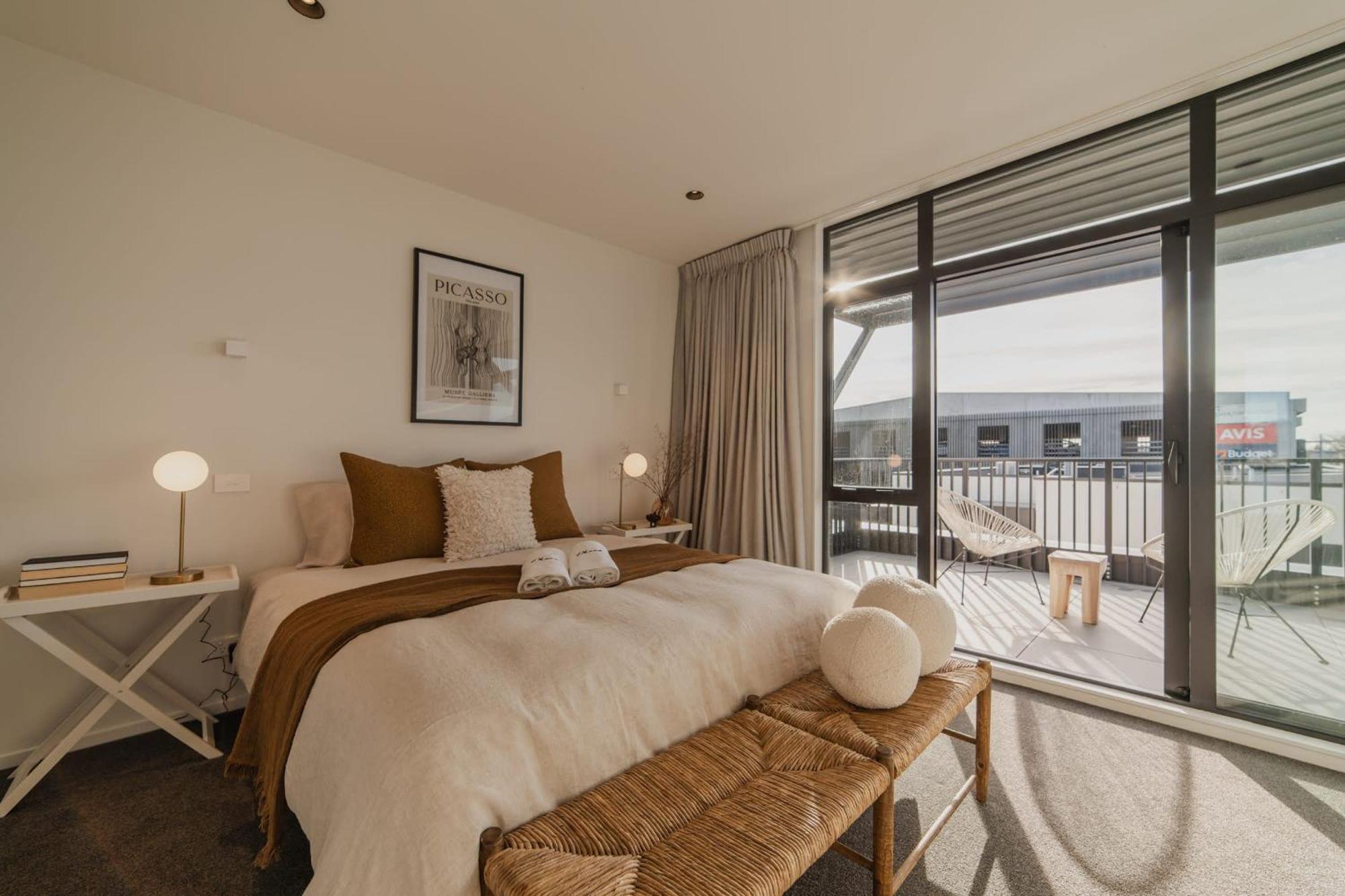 הוילה כרייסטצ'רץ' Chic And Contemporary Living At Cambridge Terrace מראה חיצוני תמונה